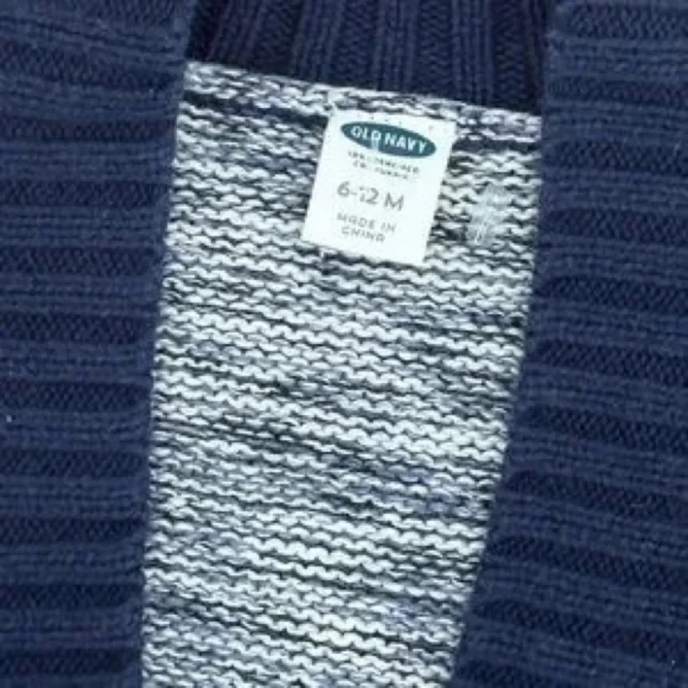 Old Navy open front